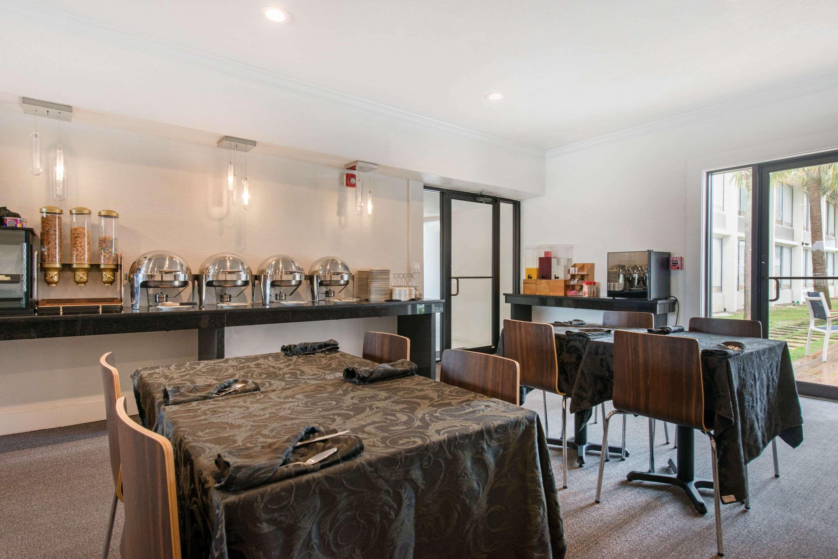 The West Wing Boutique Hotel Тампа Экстерьер фото